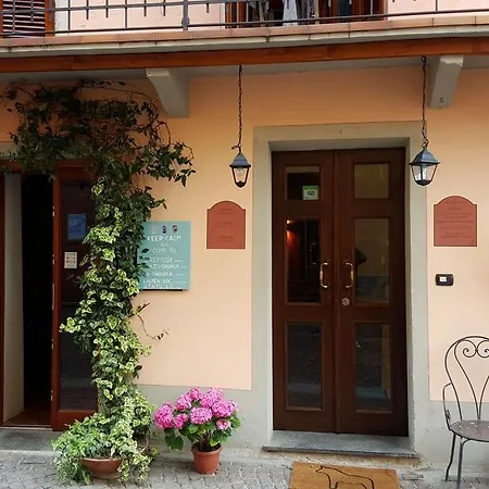 Easy Cosi Affittacamere Alojamento de Acomodação e Pequeno-almoço *