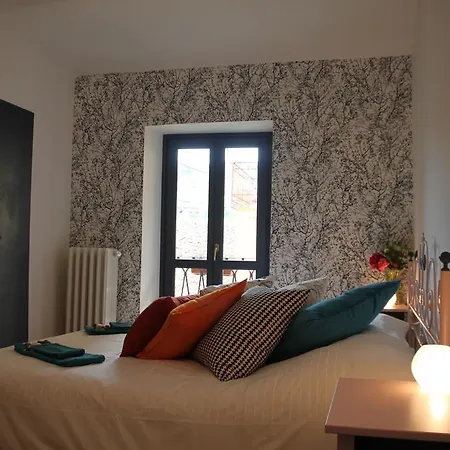 Easy Cosi Affittacamere Alojamento de Acomodação e Pequeno-almoço Barolo